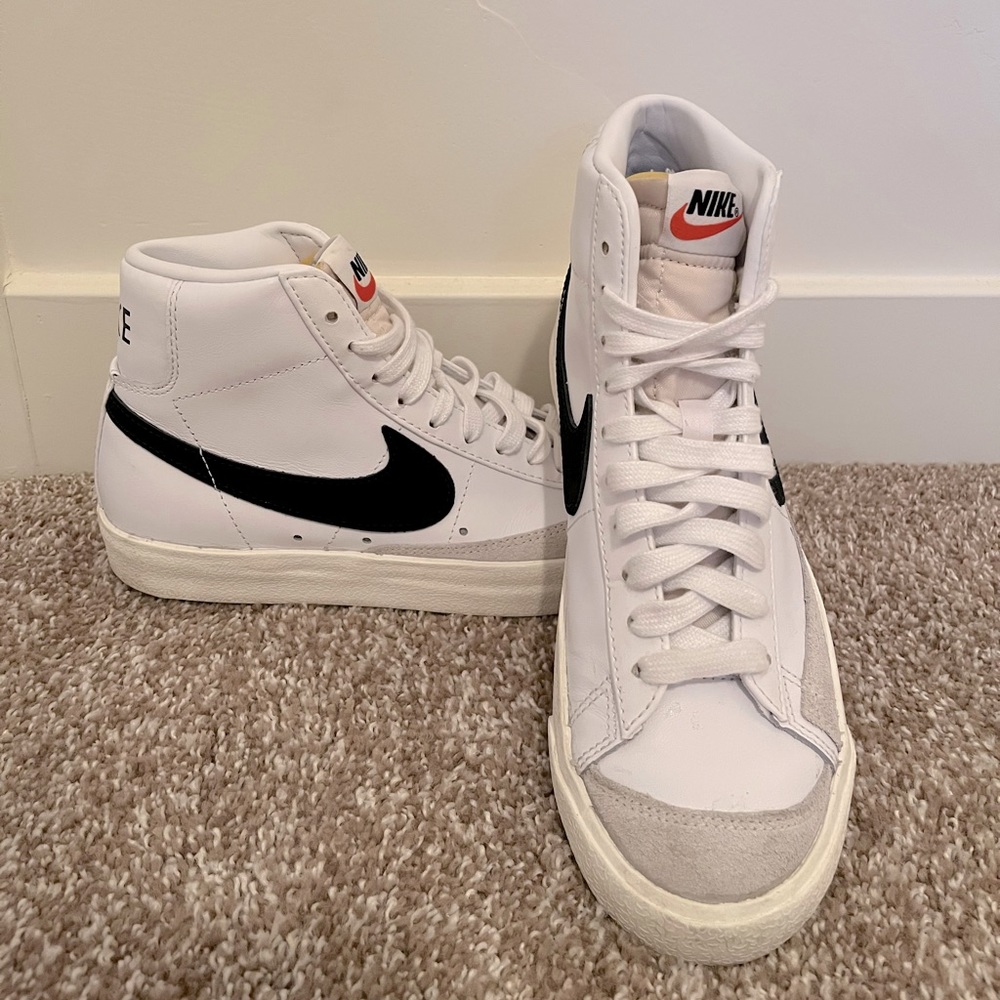 Nike Blazer Mid ‘77